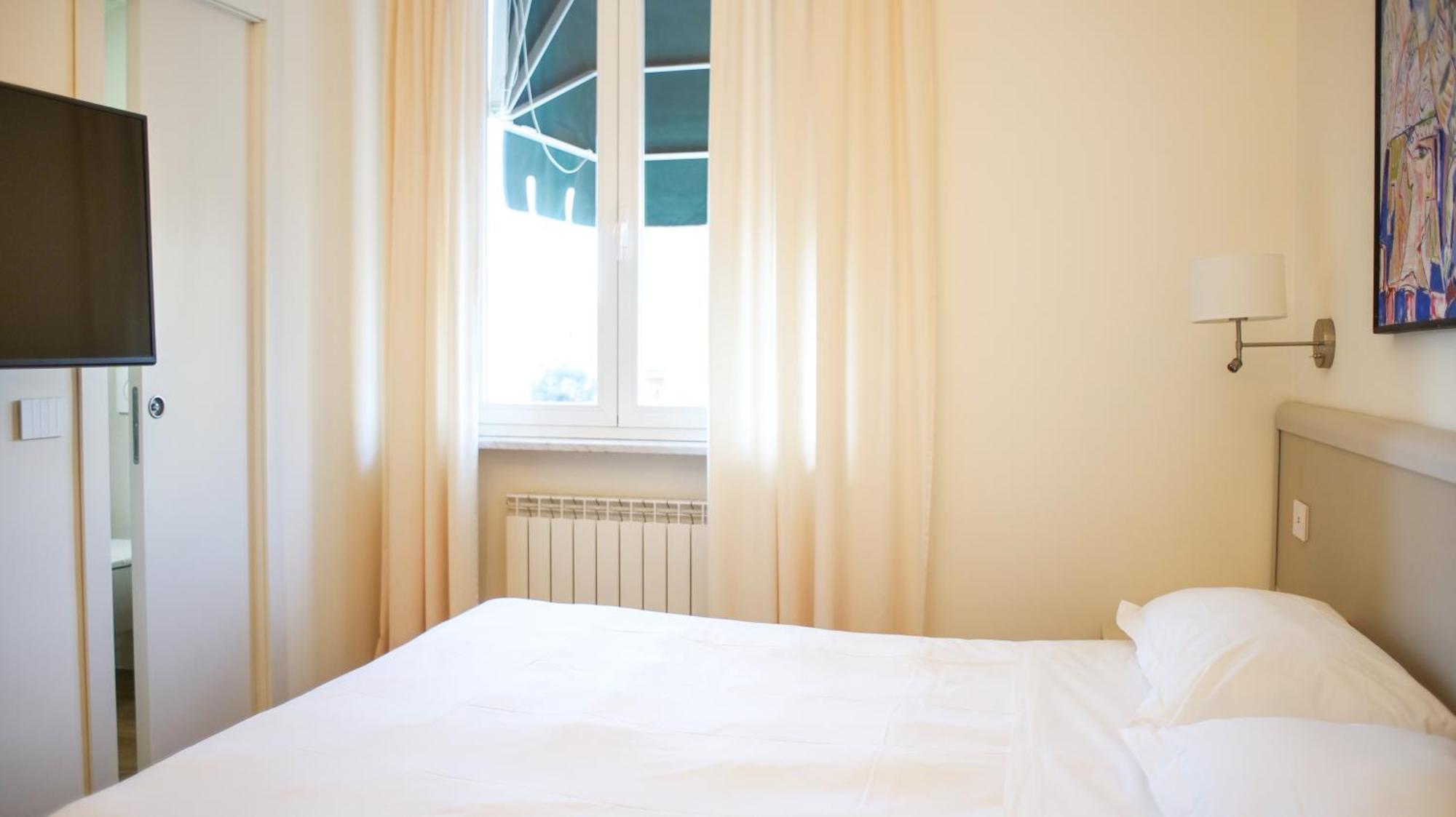 Rex Aparthotel Genova